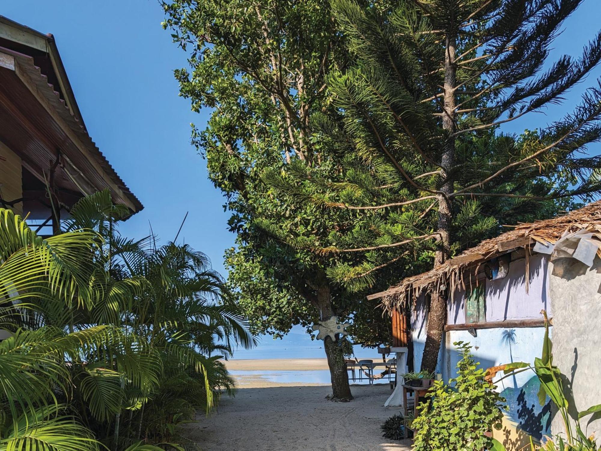 Munchies Bungalows Baan Tai Exterior photo